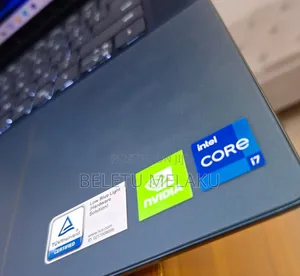 New Laptop Dell Inspiron 16 5620 16GB Intel Core I7 SSD 1T