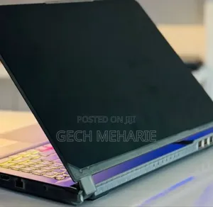 New Laptop MSI Cyborg 15 16GB Intel Core Ultra 7 SSD 1T