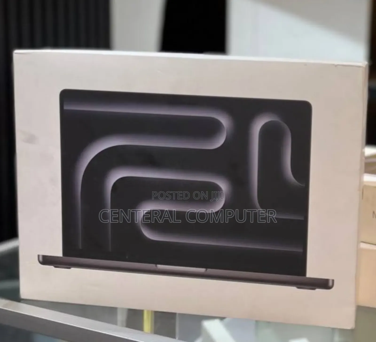 New Laptop Apple MacBook Air 2025 M4 13-Inch 16GB Apple M4 SSD 256GB