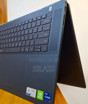 Photo - New Laptop Dell Inspiron 15 16GB Intel Core I7 SSD 1T