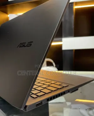 New Laptop Asus ASUSPRO B9440UA 16GB Intel Core I9 SSD 1T