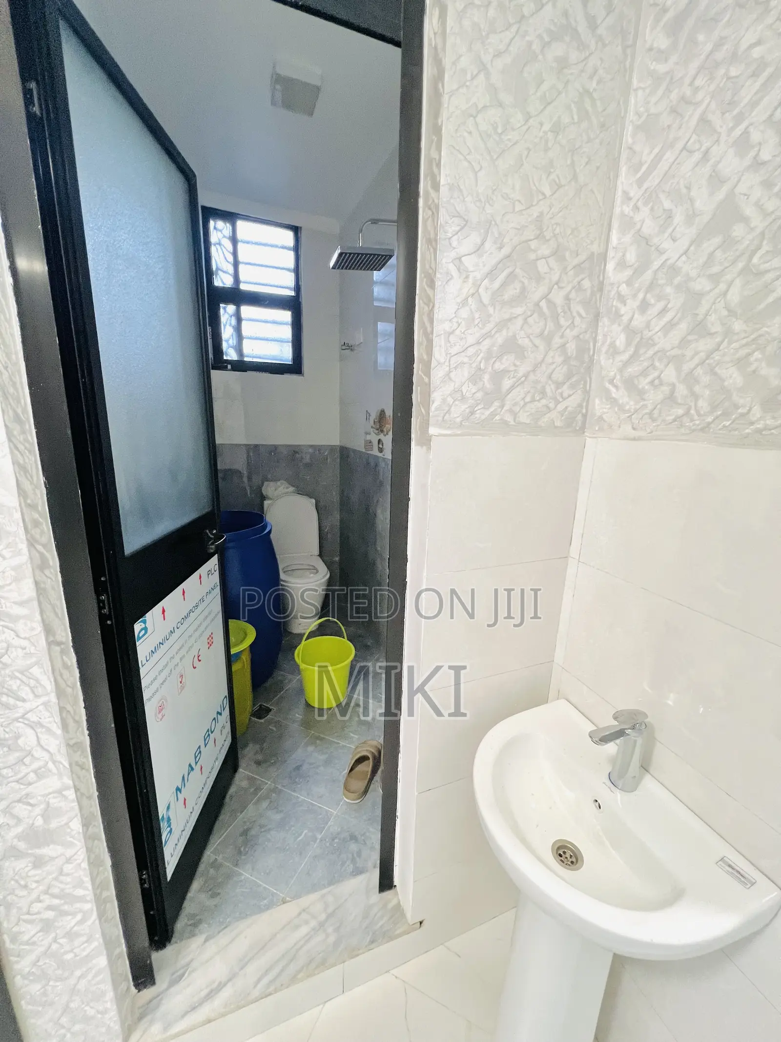 Furnished 3bdrm Apartment in Haile Garment, Nifas Silk-Lafto for sale