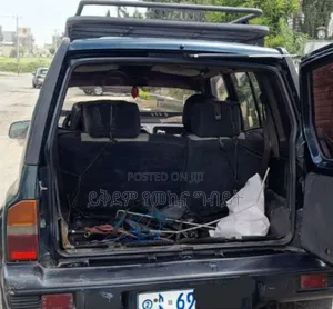 Suzuki Vitara 1992 Blue