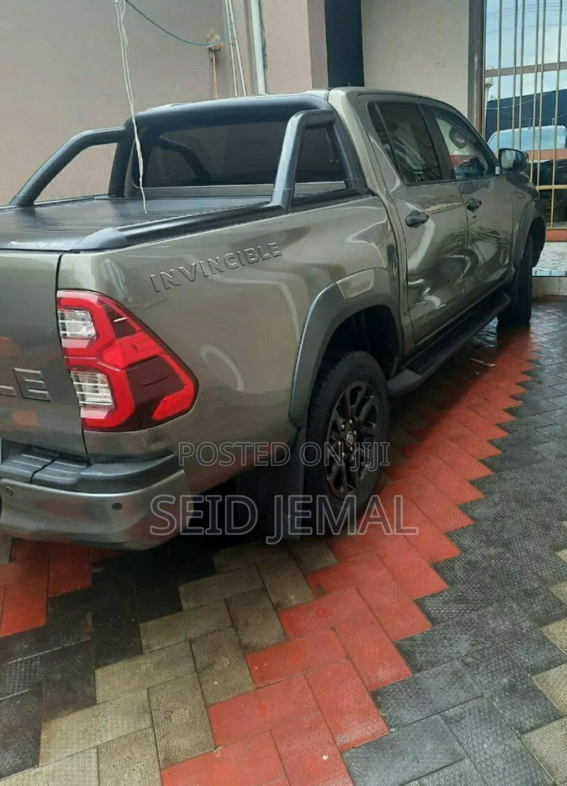 Toyota Hilux 2021 Gray