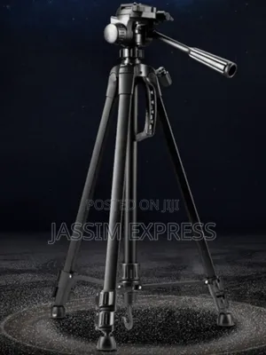 Professional Camera and Phone Tripod