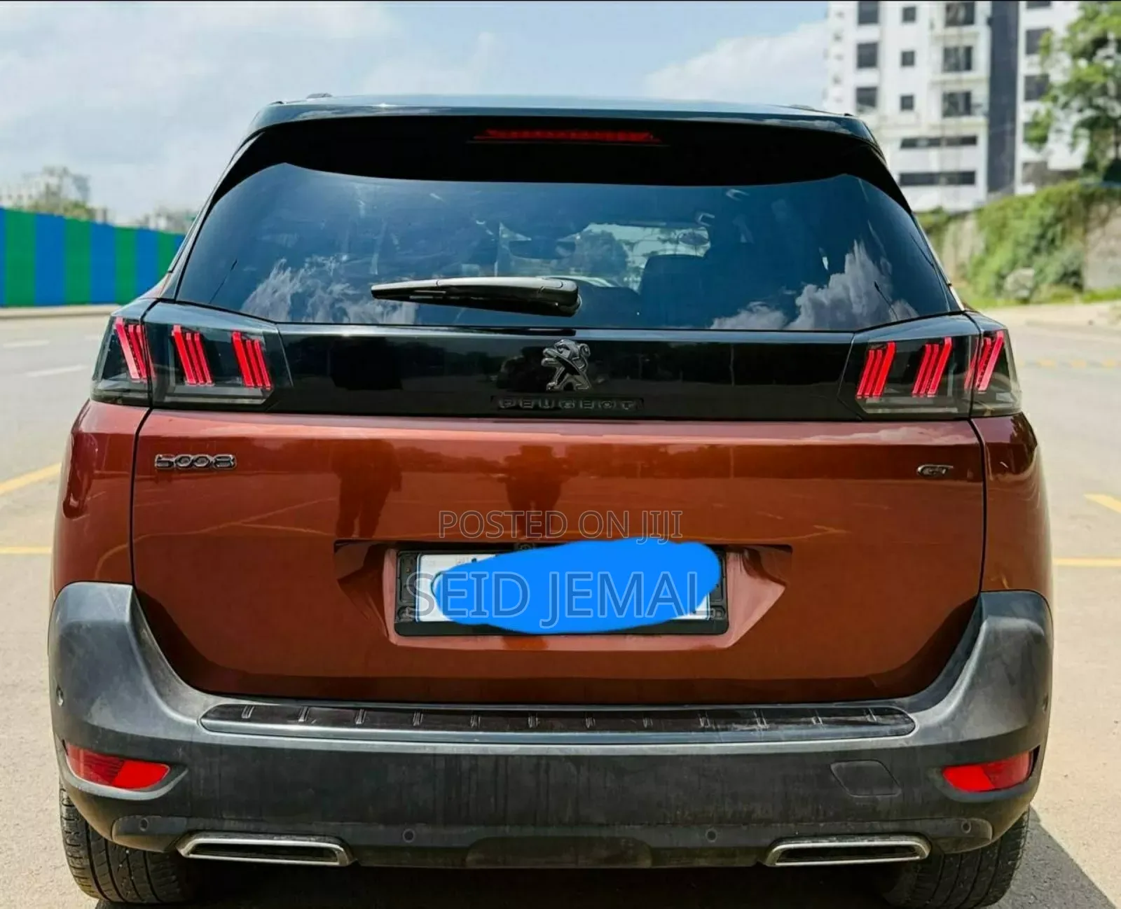 Peugeot 5008 2022 Orange