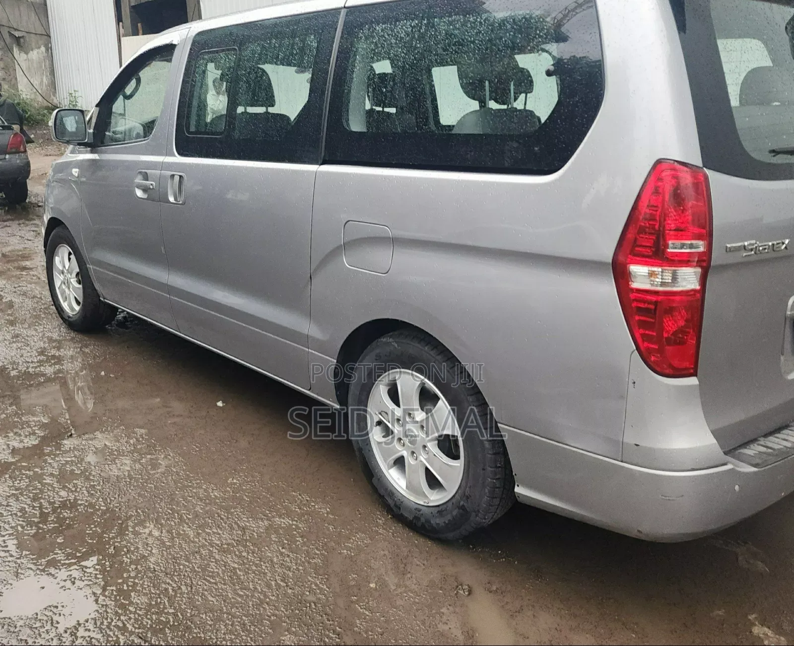Hyundai Starex 2021 Silver