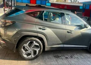 Hyundai Tucson 2022 Gray