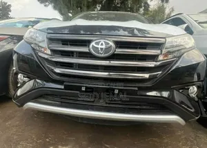 Photo - New Toyota Rush 2023 Gray