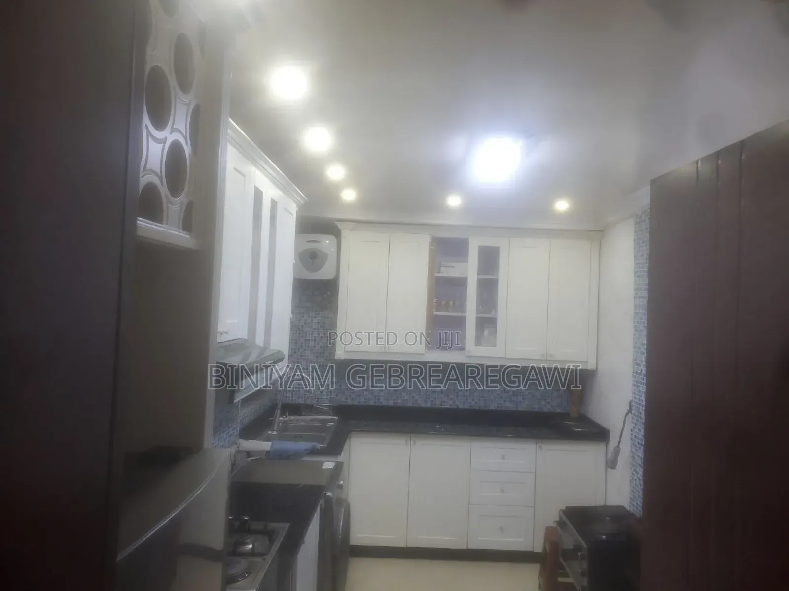 Furnished 3bdrm Apartment in Apartment, Yeka for rent