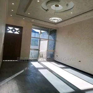 5bdrm Villa in House, Yeka for rent