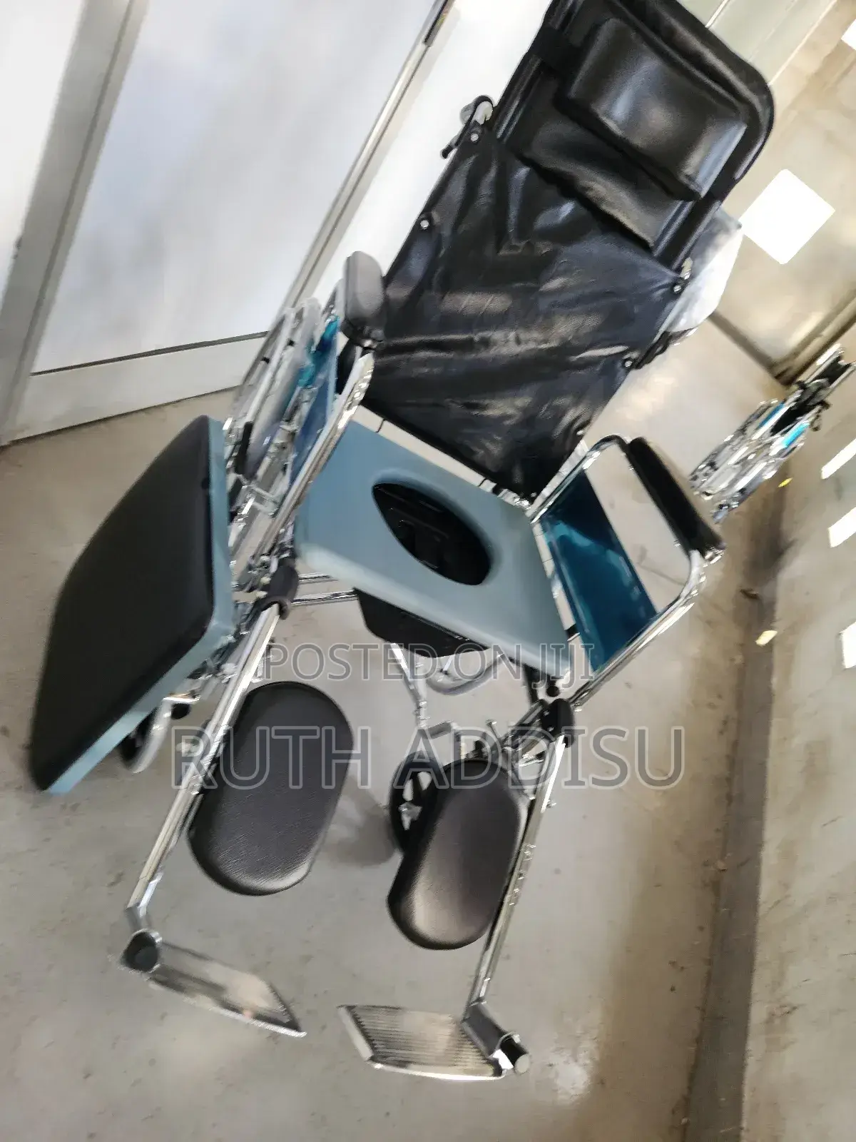 Commode Wheelchair起火wheelchair在此wheelchair的我wheelchair