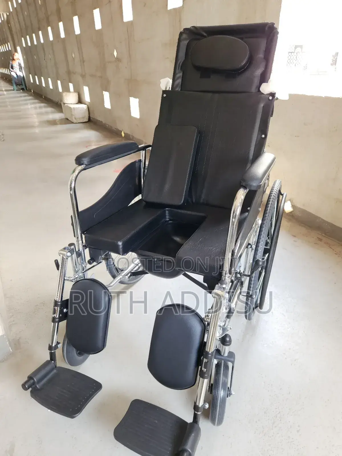 Popo Wheelchair走向wheelchair和諧wheelchair詹跟wheelchair黨派ዊልቸር