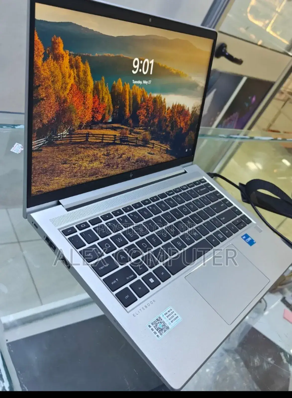 New Laptop HP EliteBook 840 10 16GB Intel Core I5 SSD 512GB