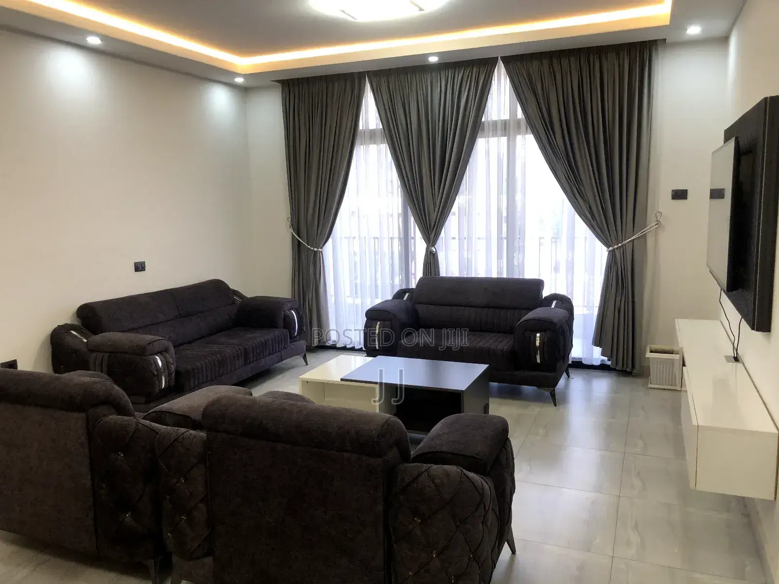 Furnished 3bdrm Apartment in Kirkos for rent