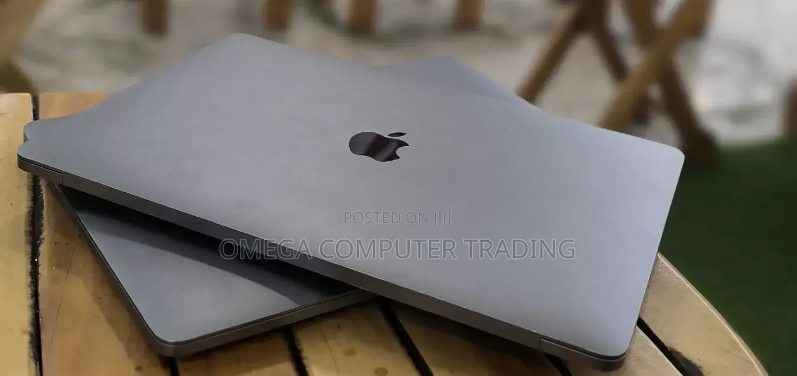 New Laptop Apple MacBook Pro 2020 M1 8GB Apple M1 SSD 512GB