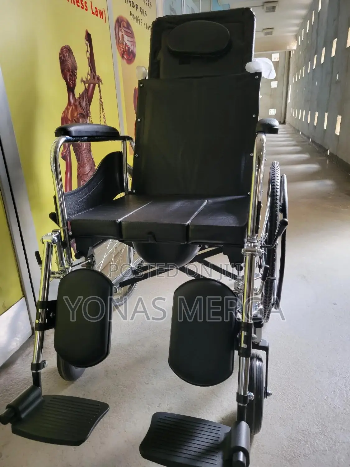 Toilet Wheelchairااvalue Folding Wheelchair - 46 Cmتتwilcher