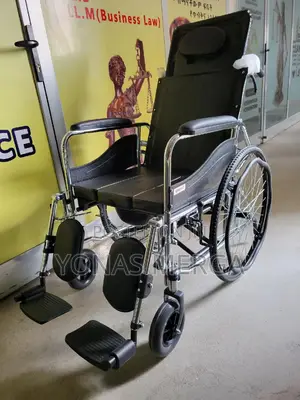 Self-Propelled Wheelchair With Locking Hand Brakes - Black