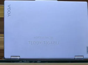 Photo - New Laptop Lenovo Yoga 7i 16GB Intel Core I7 SSD 512GB