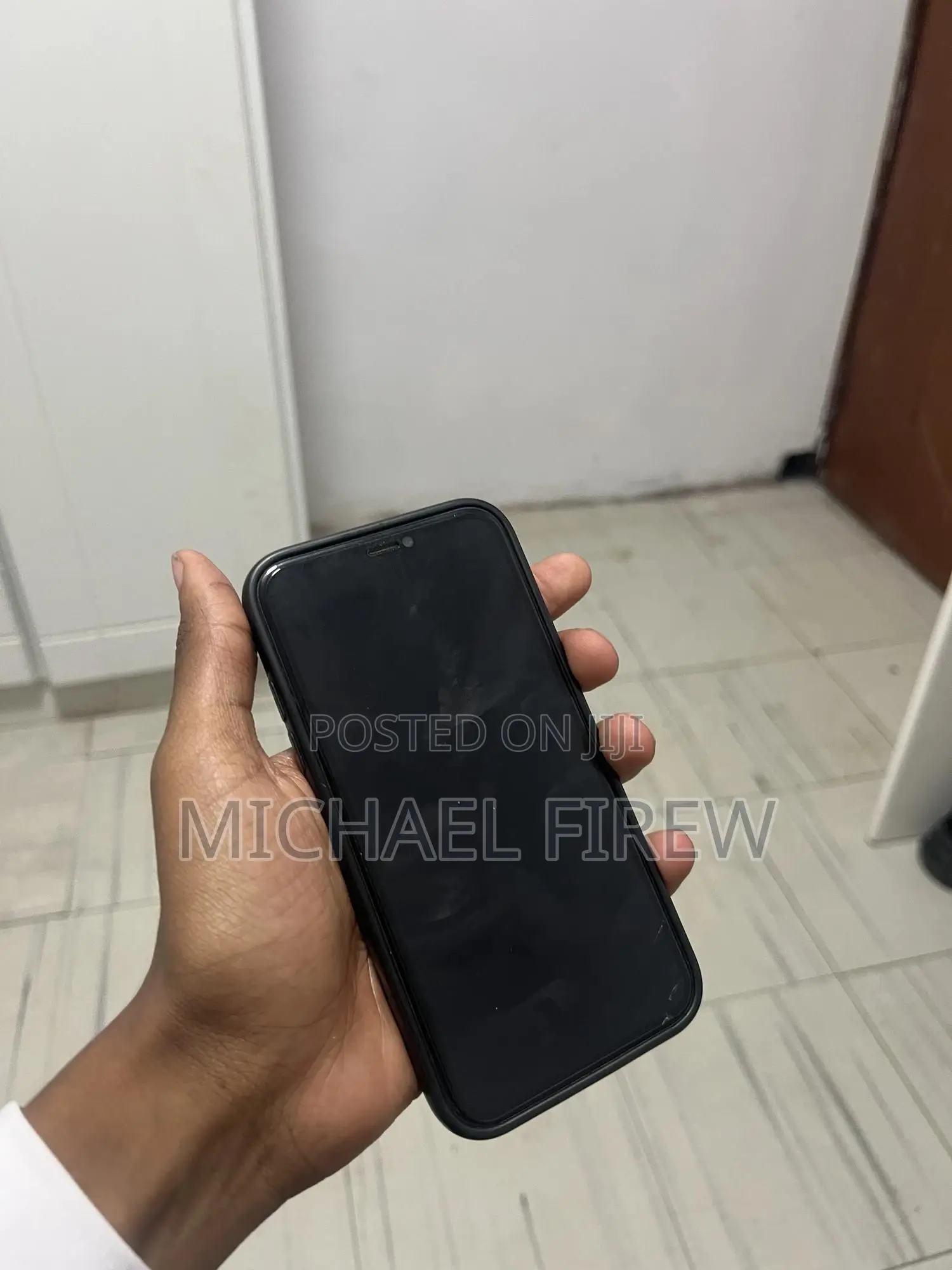 Apple iPhone 11 64 GB Black