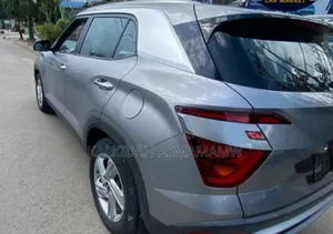 Hyundai Creta 2022 Silver
