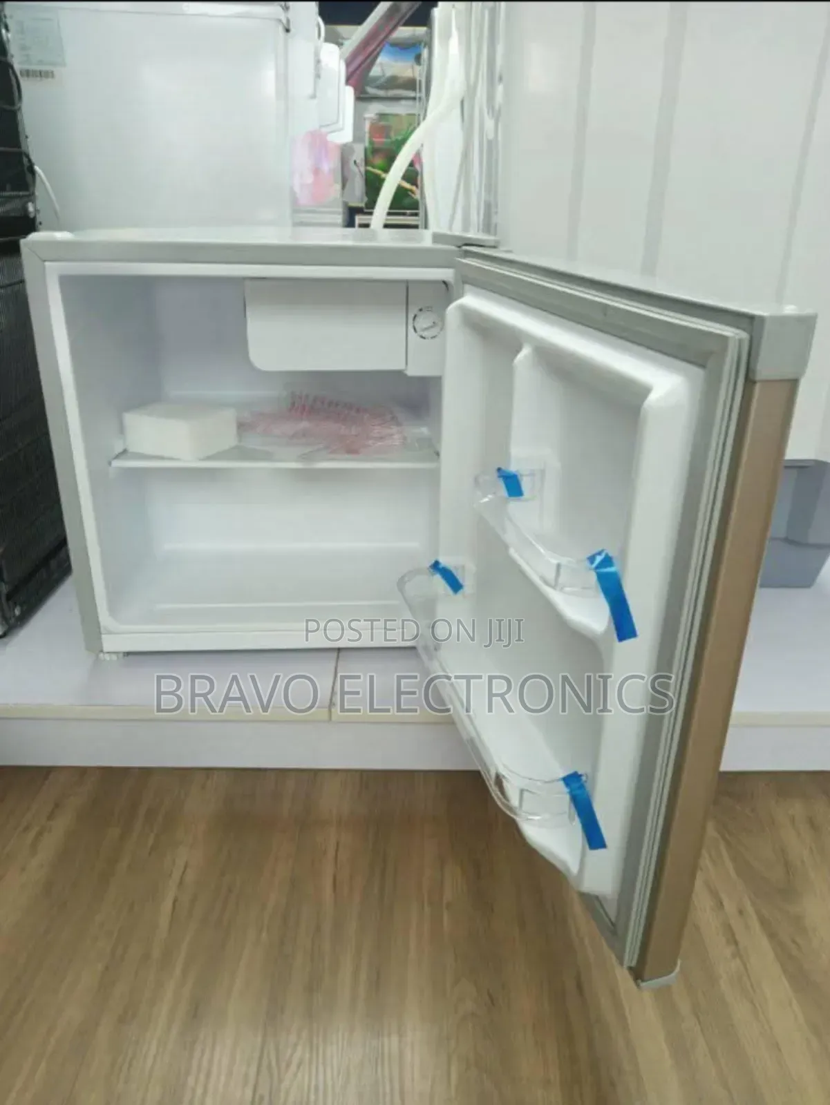 Skyrun Mini Refrigerator 43 Liter