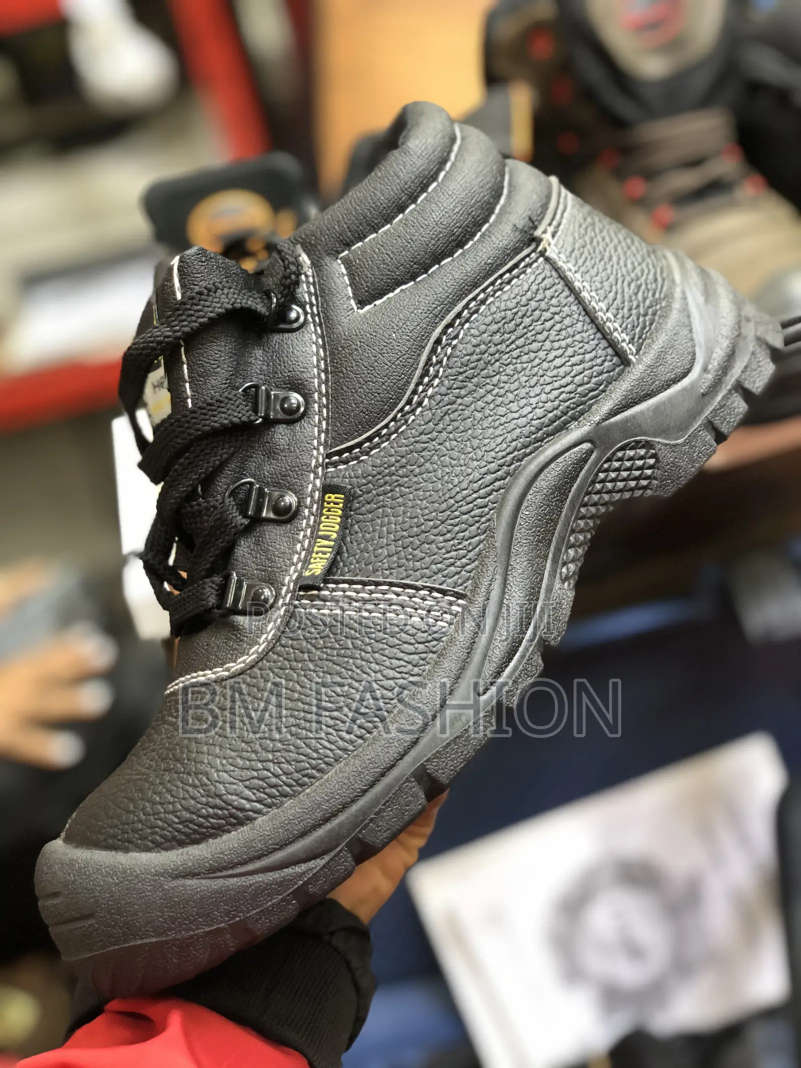 Safety Joggers Leather Quality Safety Shoes