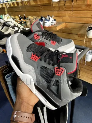 Photo - Jordan 4 Retro High Master Quality for Man