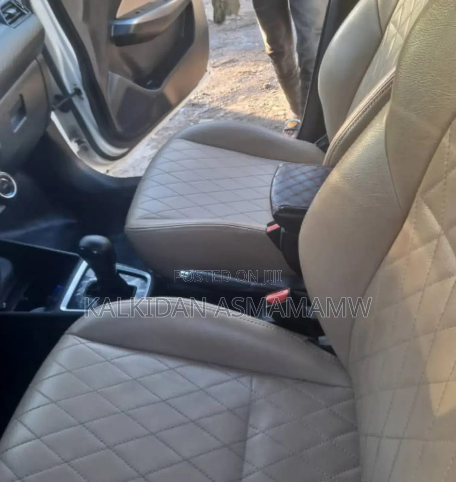 Suzuki Swift 2022 White