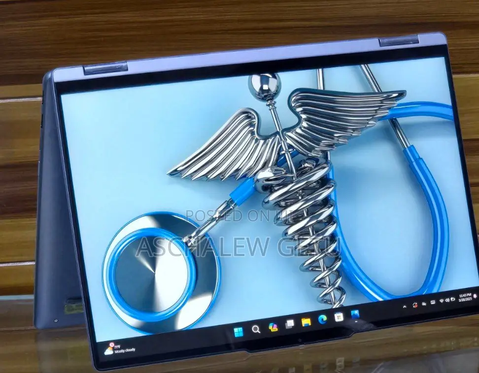 New Laptop Lenovo Yoga 7i 16GB Intel Core I7 SSD 512GB