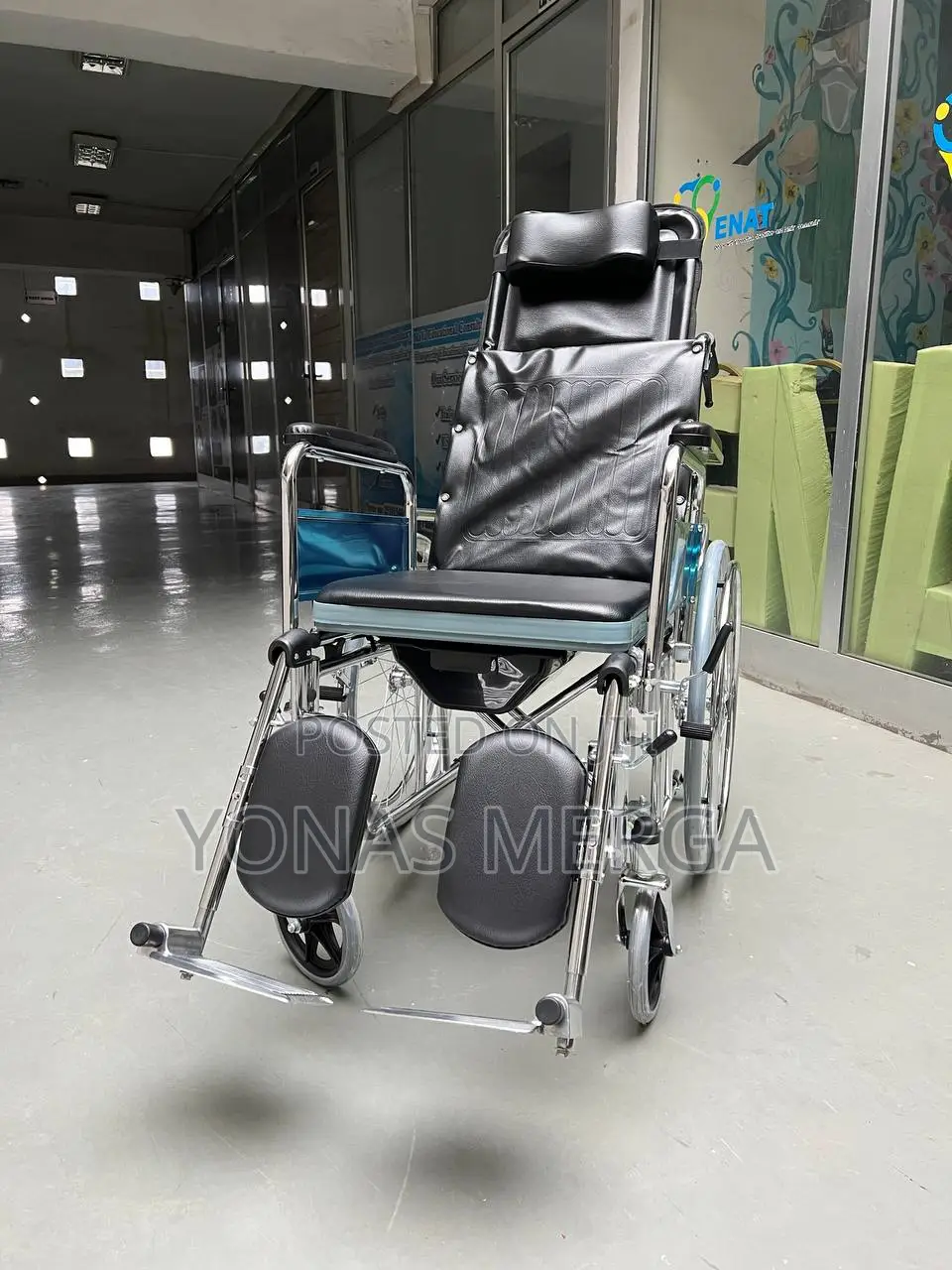 Toilet_wheelchair叠طpotty Wheelchairن0wheelchairة፲wheelchair