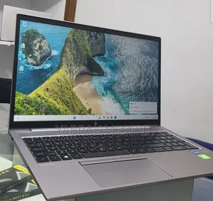 New Laptop HP Zbook Studio G7 32GB Intel Core I7 SSD 1T