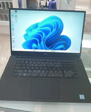 Photo - New Laptop Dell XPS 15 16GB Intel Core I7 SSD 512GB