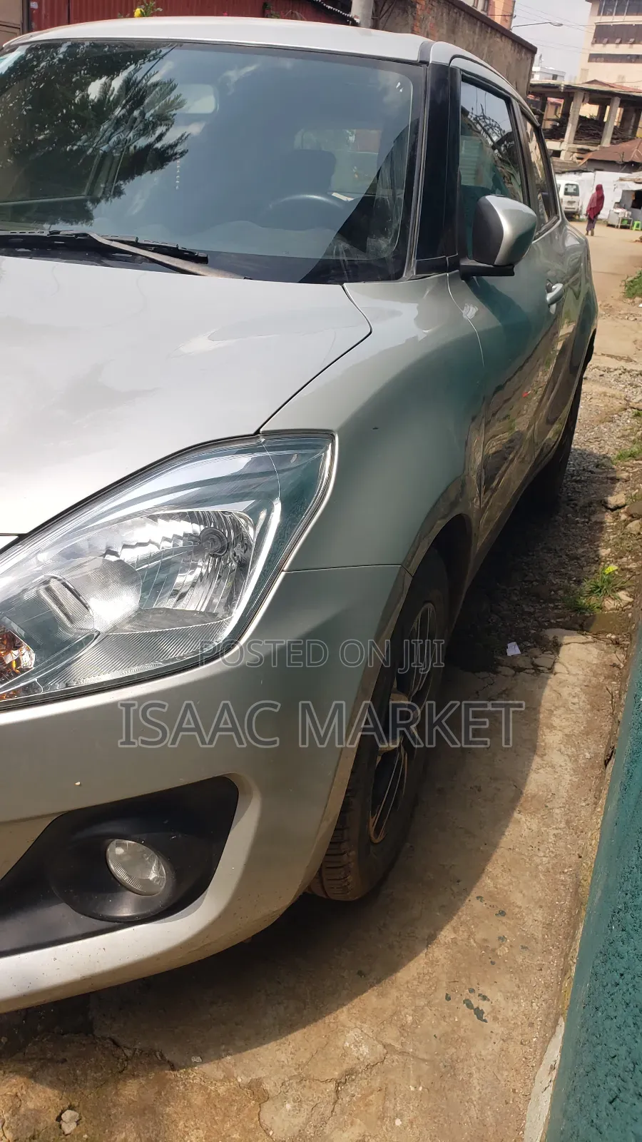 Suzuki Swift 2023 Silver