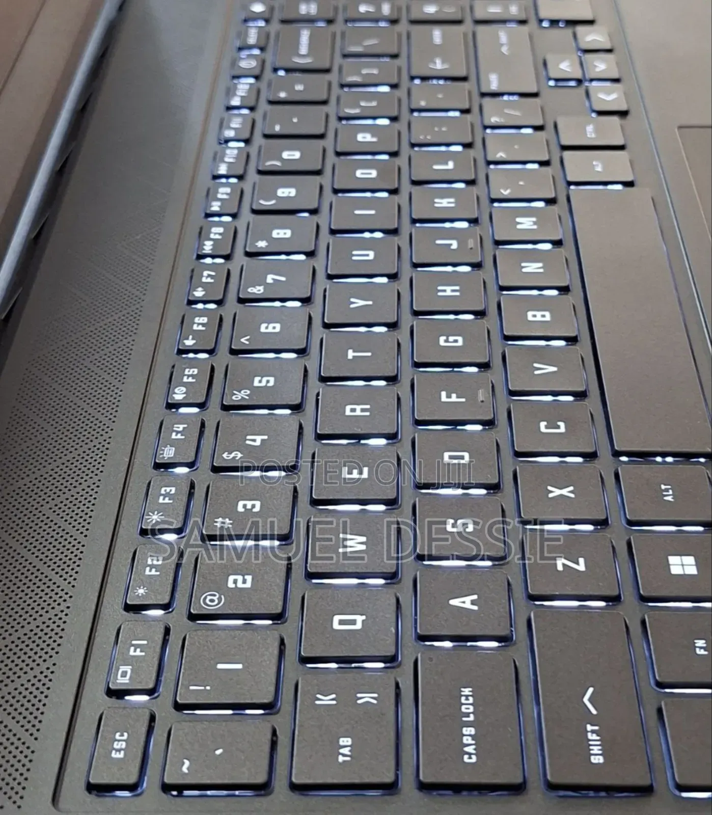 New Laptop HP Victus 15 16GB AMD Ryzen 7 SSD 512GB