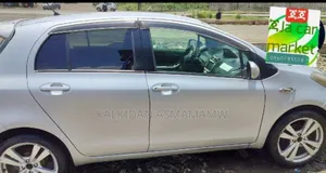 Toyota Yaris 2005 Silver