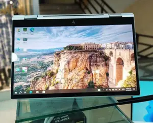 New Laptop HP EliteBook 830 G8 16GB Intel Core I7 SSD 512GB