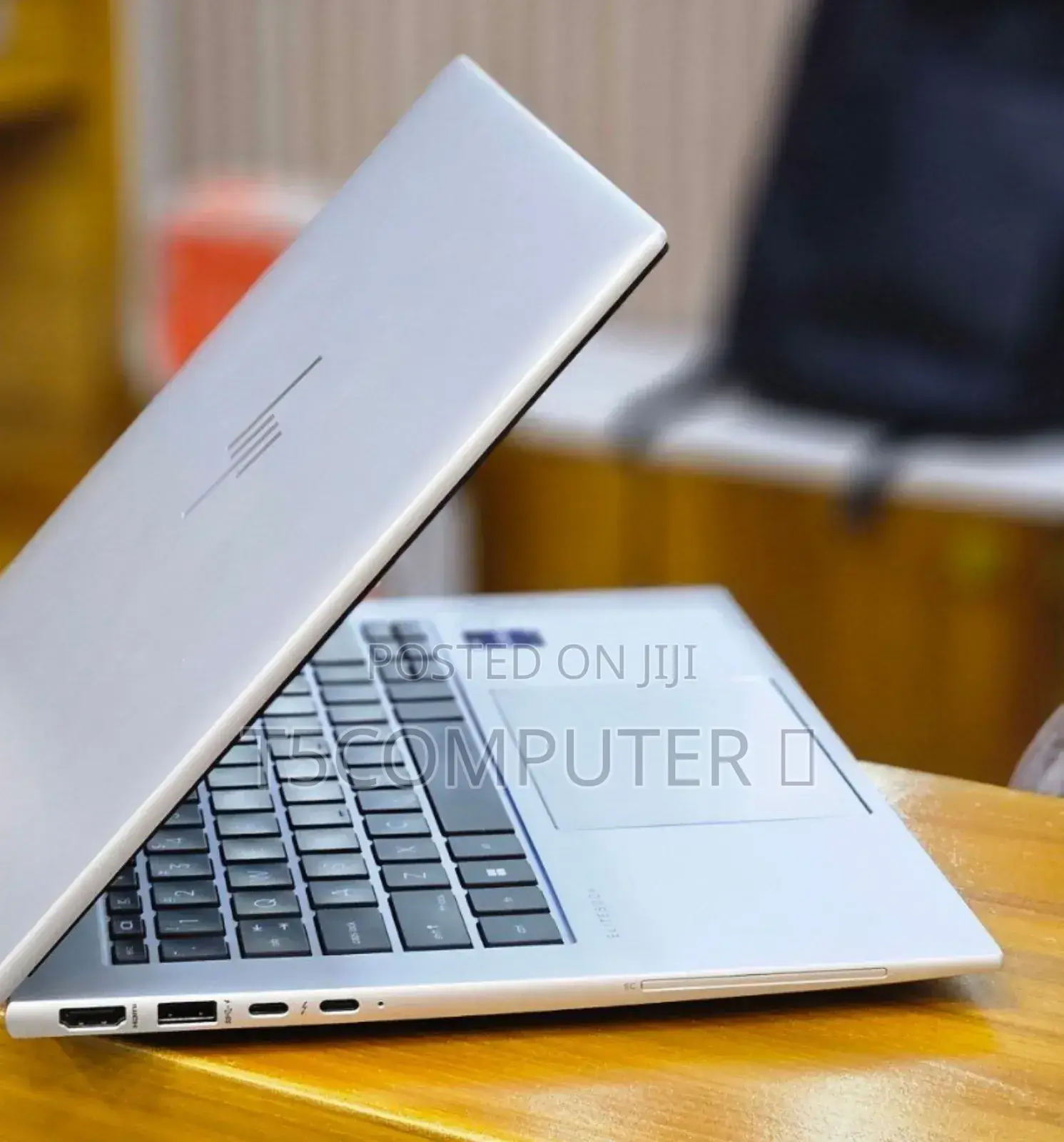 New Laptop HP EliteBook 840 10 16GB Intel Core I7 SSD 512GB