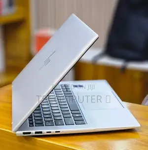 New Laptop HP EliteBook 840 10 16GB Intel Core I7 SSD 512GB