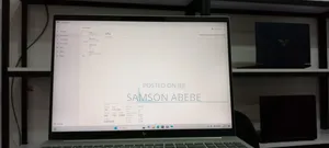 New Laptop HP Pavilion 17 16GB Intel Core I7 SSD 1T