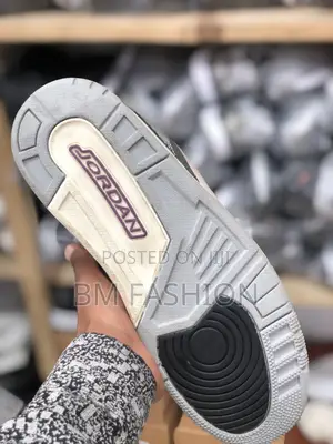 Jordan 3 Brown X Creamie