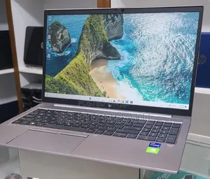 Photo - New Laptop HP ZBook 15 16GB Intel Core I7 SSD 512GB