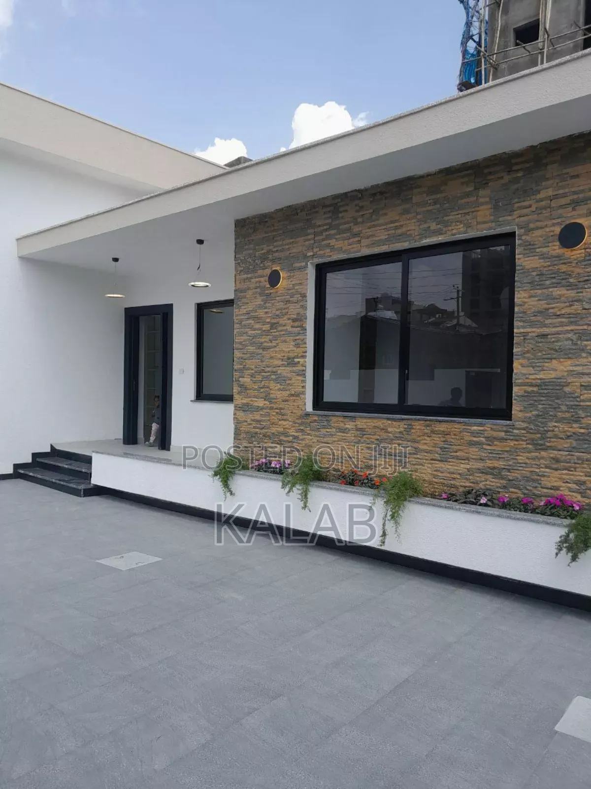 Furnished 3bdrm Villa in ሰሚት ፍርድ ቤት, Bole for sale