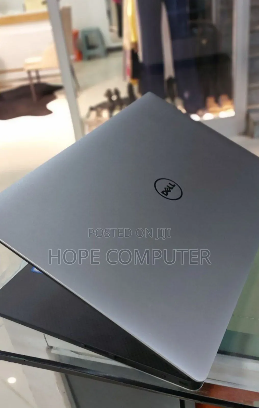 New Laptop Dell Precision 5680 16GB Intel Core I7 SSD 512GB