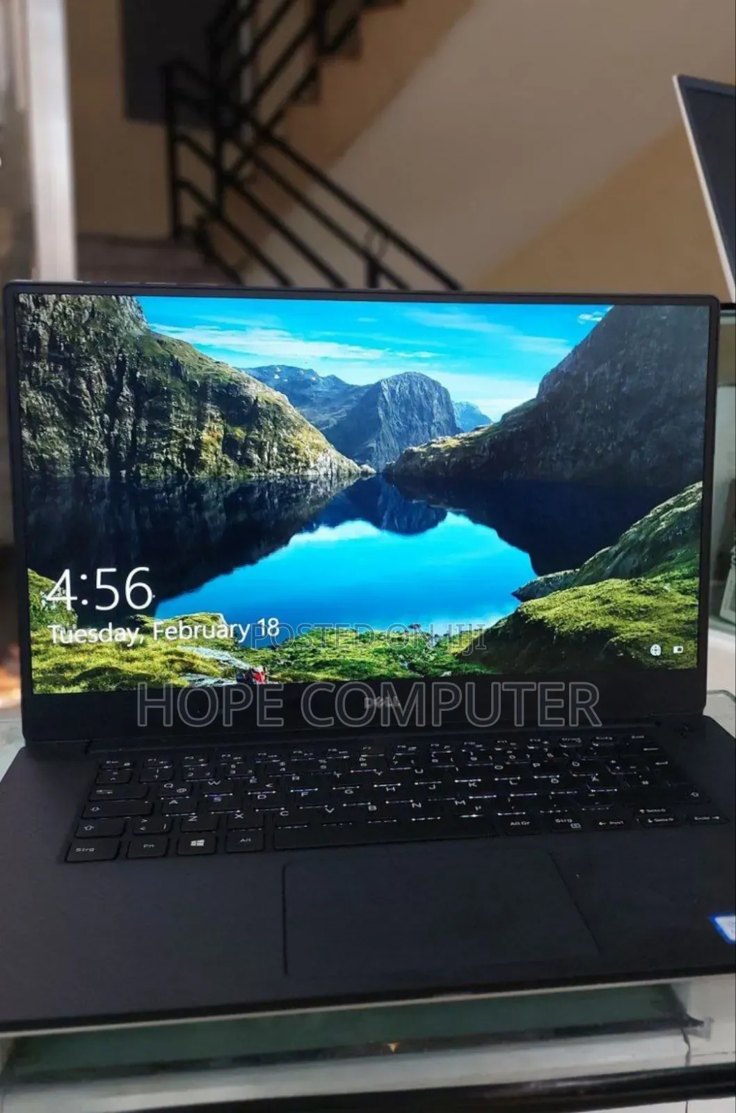 New Laptop Dell Precision 5680 16GB Intel Core I7 SSD 512GB