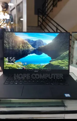 New Laptop Dell Precision 5680 16GB Intel Core I7 SSD 512GB