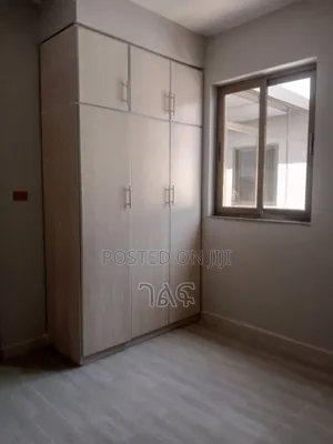 5bdrm House in የግል ቅንጡ G+1 ቤት, Bole for sale