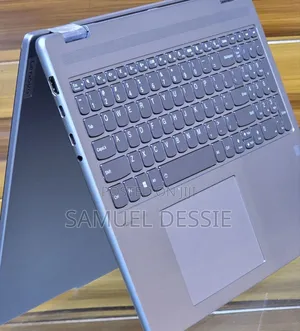 New Laptop Lenovo Yoga 7i 16GB Intel Core I7 SSD 512GB