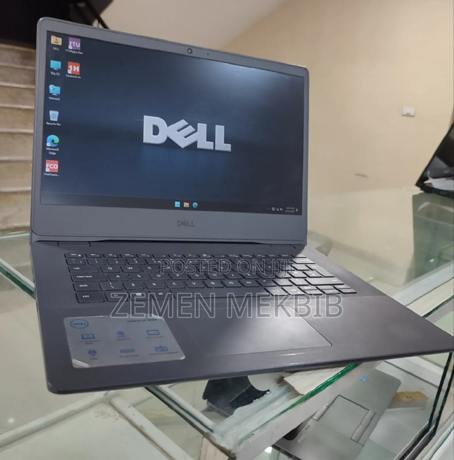 New Laptop Dell 8GB Intel Core I5 SSD 256GB