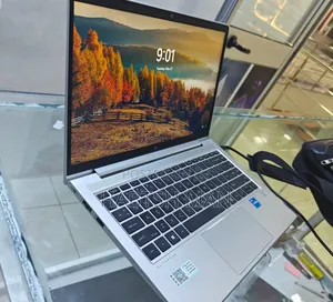 New Laptop HP EliteBook 840 G9 16GB Intel Core I5 SSD 512GB